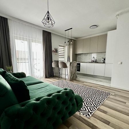 Velvet Studio Targu Mures Ngoại thất bức ảnh